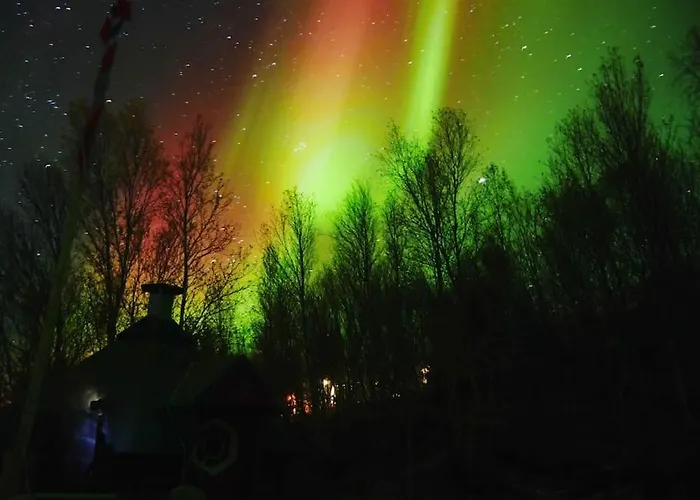 The Midnight Sun Cabin