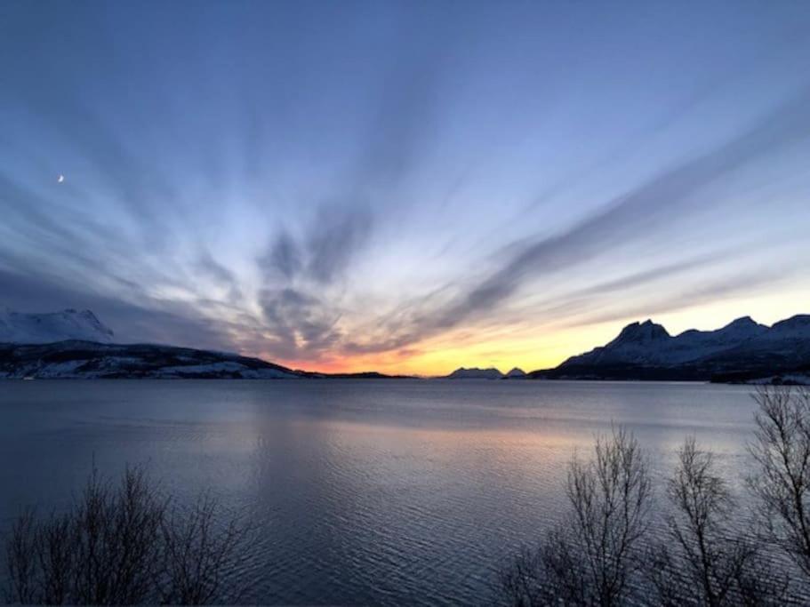 The Midnight Sun Feriehus *